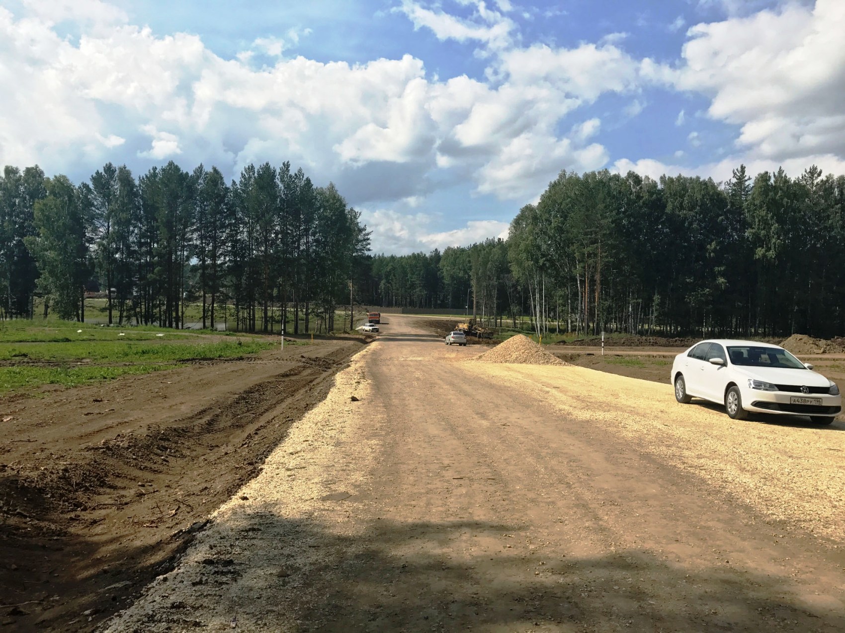 Продолжается строительство дорог в поселке "Рысь" №1
