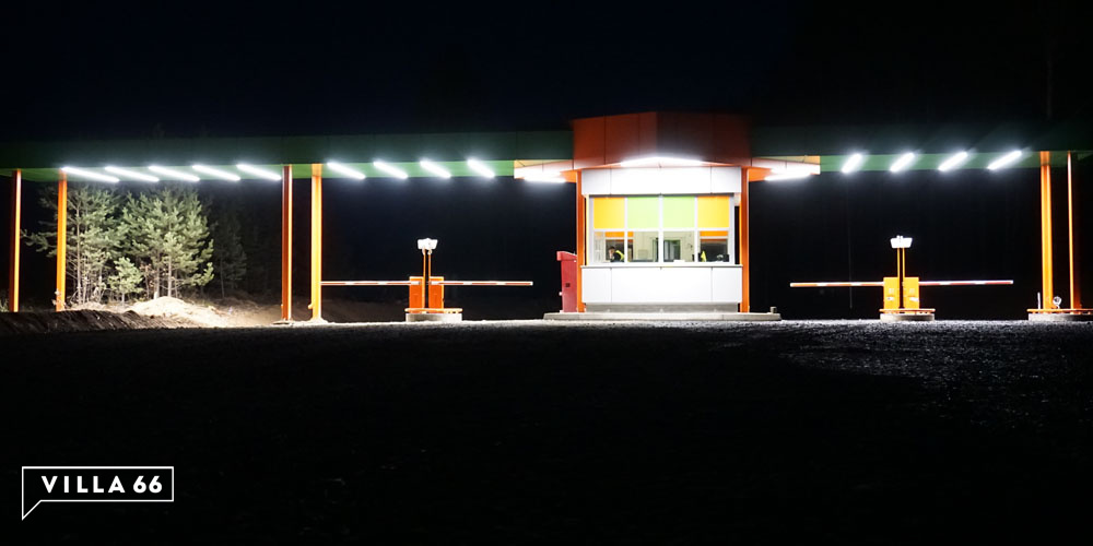 Въездная группа коттеджного поселка "Заповедник" №1