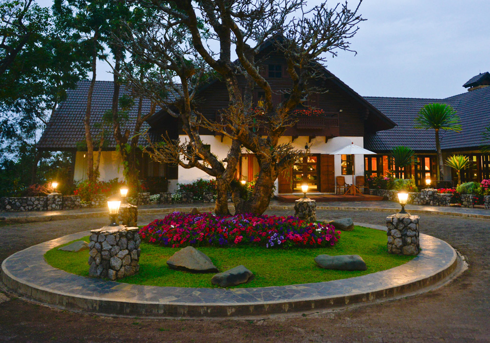 Освещение загородного участка №2