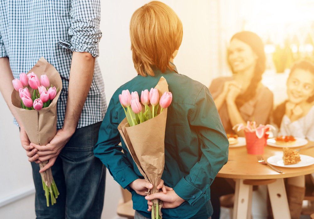 Милые дамы! Поздравляем с 8 Марта! №1