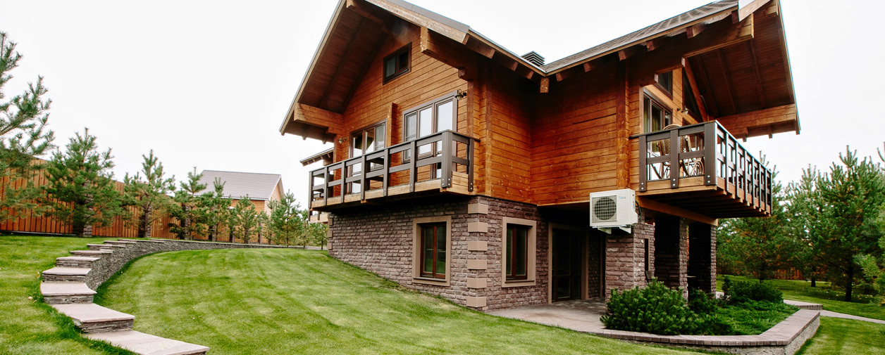 Участок с уклоном: как обыграть склон и создать красивый сад