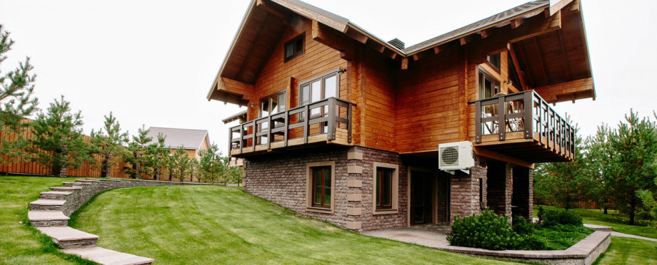 Участок с уклоном: как обыграть склон и создать красивый сад