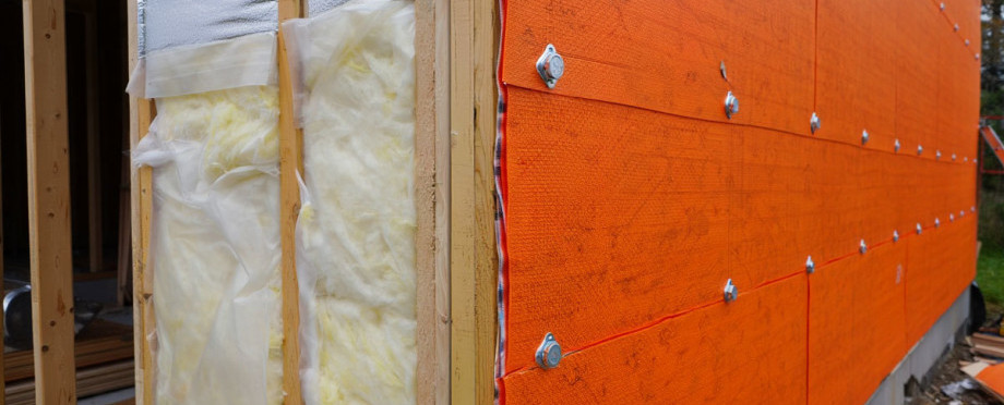 Как утеплить деревянный дом?