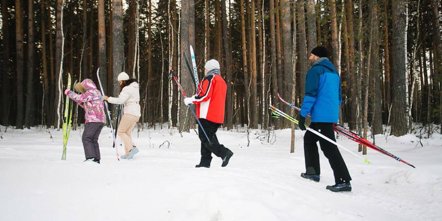 Открытие лыжни в коттеджном поселке 