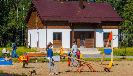 Земельный участок № 4 в Ласточка, цена 560 000 руб/сотка