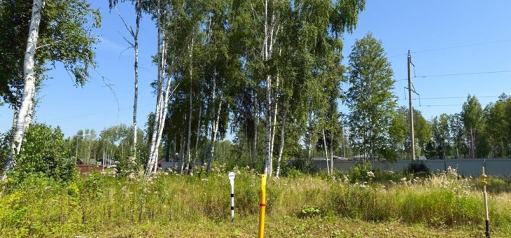 Участок № 13 в поселке Изумруд, площадь 14.28 соток