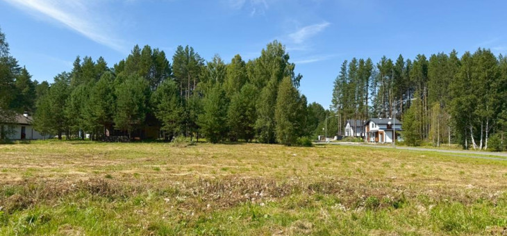 Участок № 10 в поселке Малахит, площадь 10.81 соток